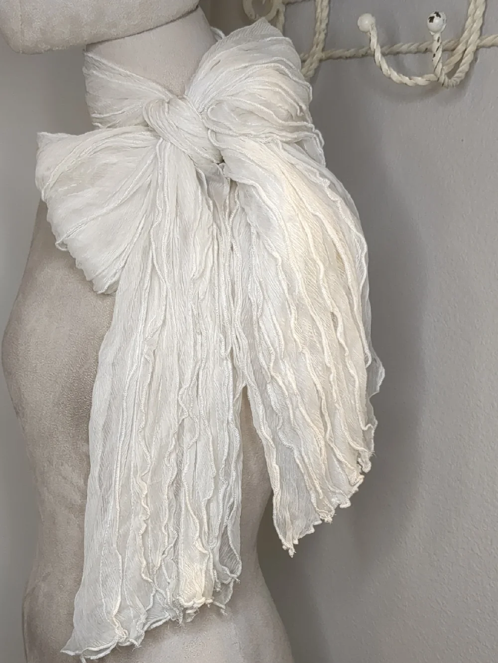 Lauren Ralph Lauren Ivory Ruffled Scarf Shawl Wrap Elegant Sheer